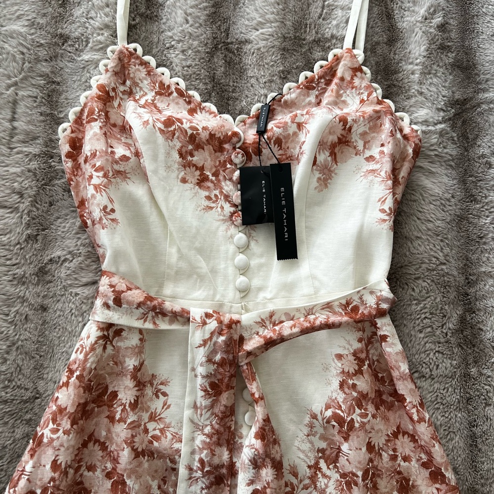 Timeless Romantic linen dress by Elie Tahari